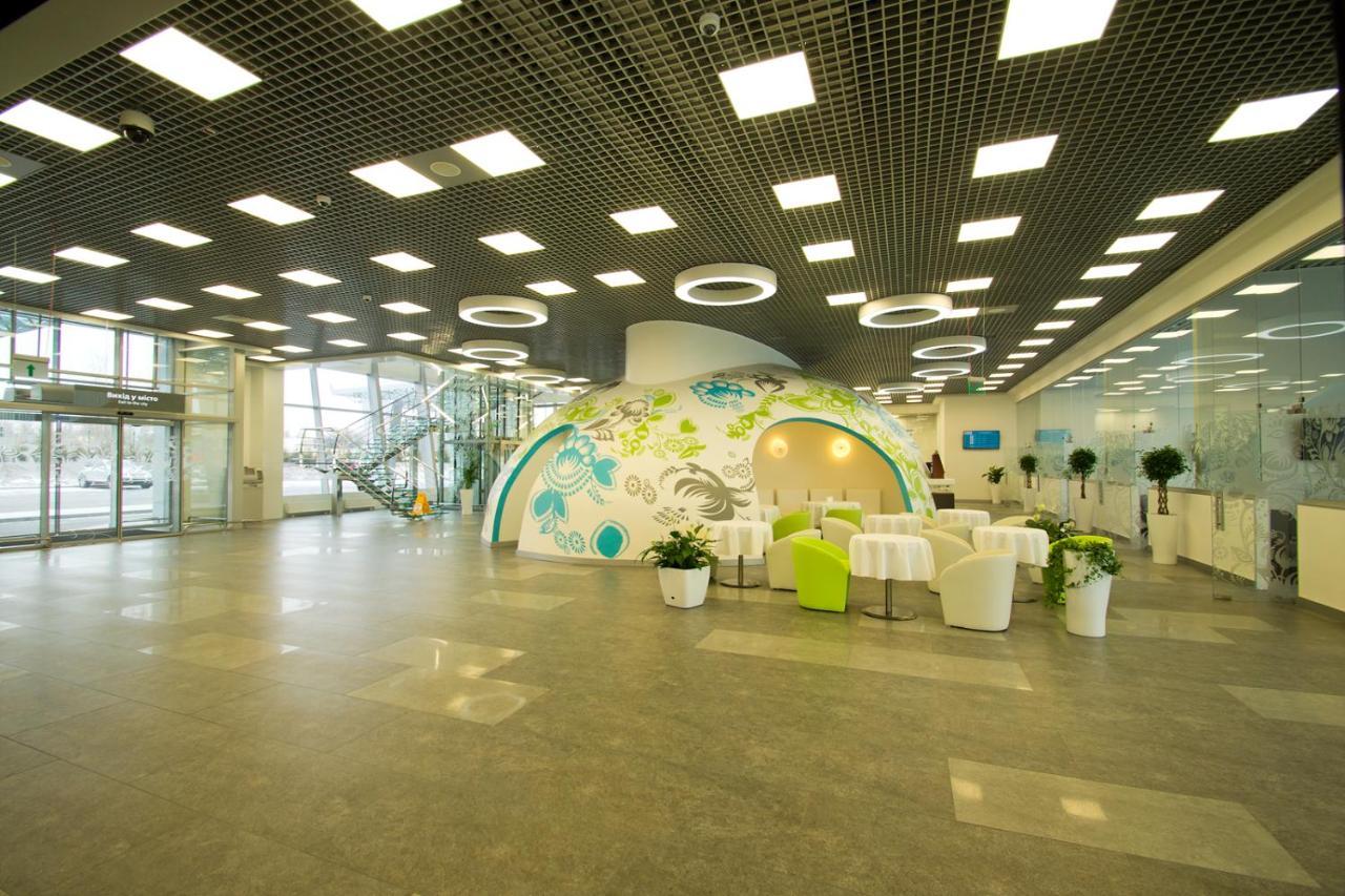 Terminal B Hotel Киев Экстерьер фото
